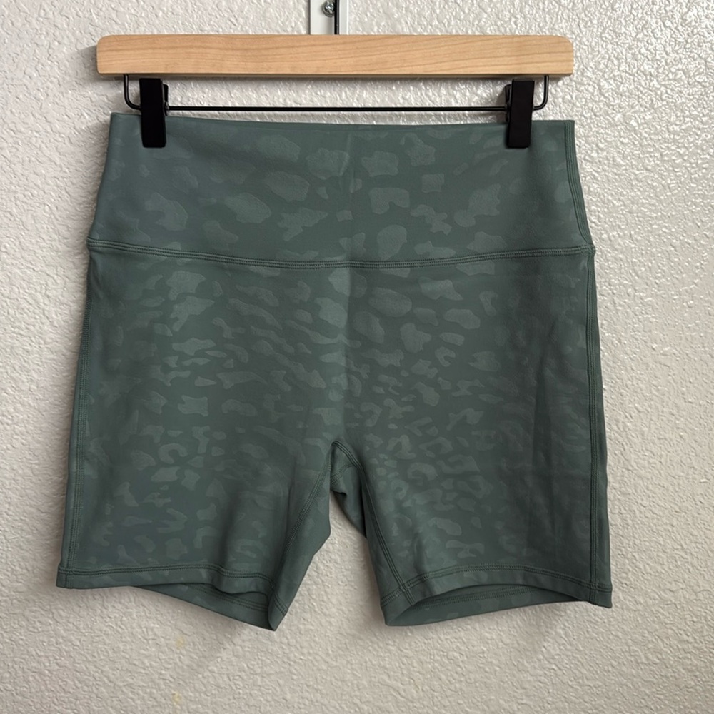 Green Bike Shorts with Relaxed Fit and Matte Finish